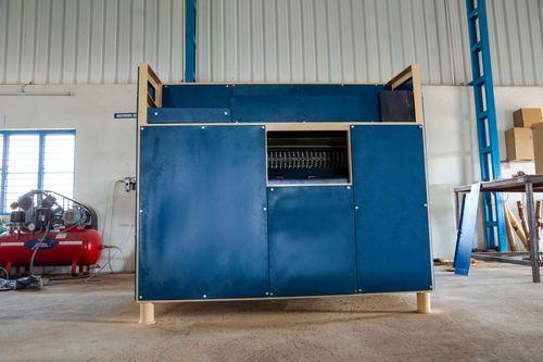 Coconut Dehusking Machine